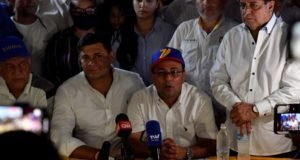 Oposición venezolana gana el bastión donde el chavismo gobernó por 23 años