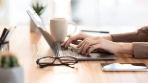 90% de las empresas costarricenses implementan un esquema de trabajo híbrido