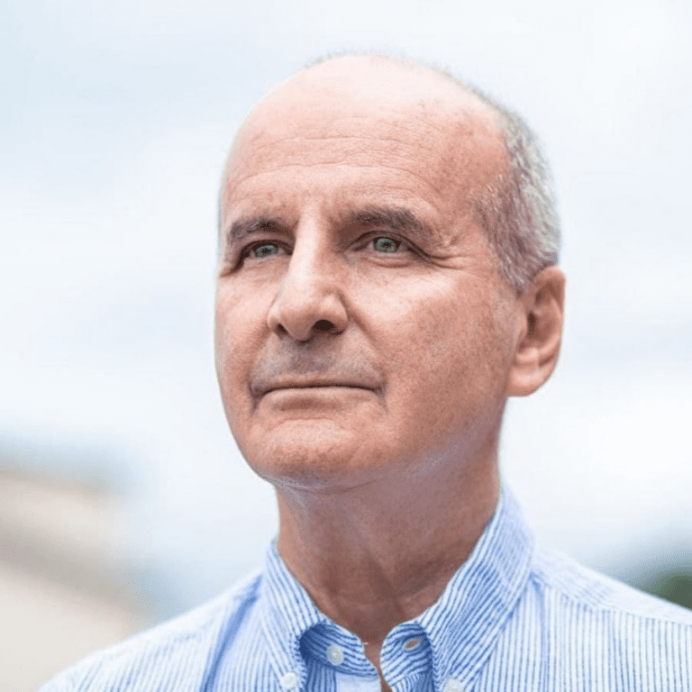 Figueres pacta con Alianza Evangélica abrirles oficina en Casa Presidencial