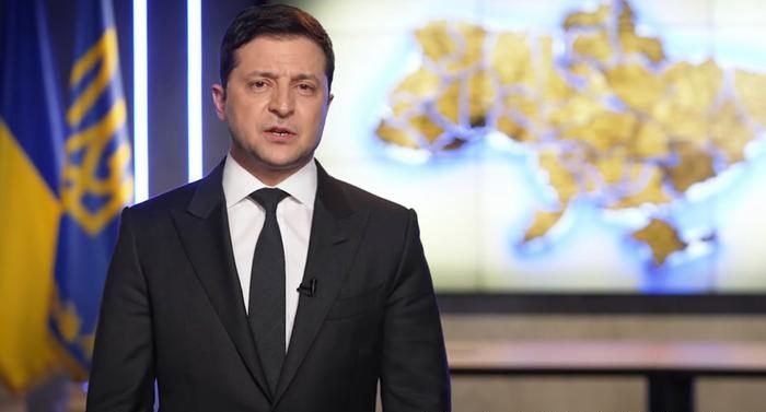 Zelenskiy dice que los F-16 lo hacen ‘seguro’ de que Rusia perderá la guerra