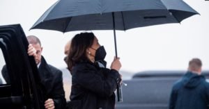 Harris se dirige a Polonia en medio de turbulencias por aviones para Ucrania