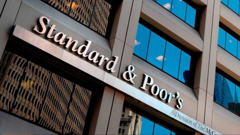 Standard and Poor’s reconoce disciplina fiscal de Costa Rica y mejora calificación de riesgo país