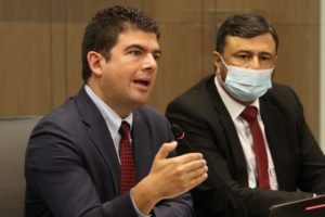 Hay un tipo estrategia de controlar directamente la CCSS, denuncia Álvaro Ramos