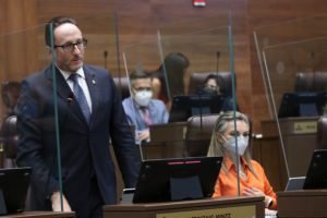 PLP señala que se mantendrá al margen de Directorio Legislativo bipartidista