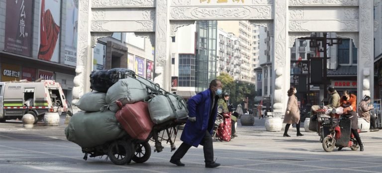 La política “cero COVID” de China es “insostenible”, dice la OMS