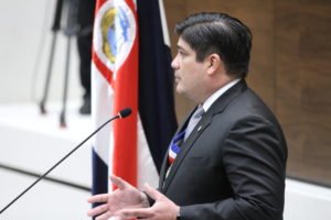 Carlos Alvarado será observador internacional de las elecciones que se realizarán en Brasil