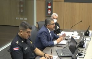 Ministro de Seguridad Pública manifiesta que la corrupción está dentro de Poderes del Estado