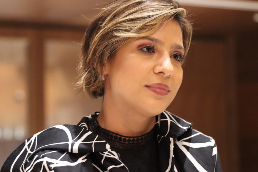 La respuesta que el INS nos da es tratándome de ignorante y de tonta ...