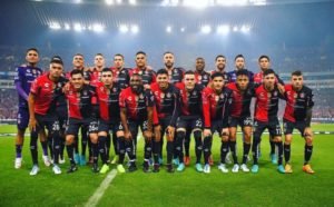 Atlas golpea primero en la final del fútbol mexicano