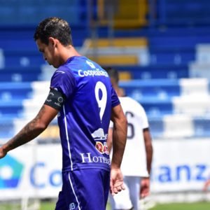 Saprissa y Heredia tienen la mirada en el jugador Justin Monge