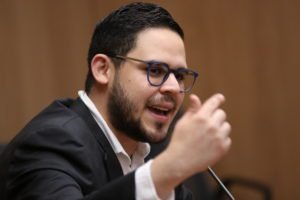 Carlos Felipe García compara caso de María Corina Machado con persecución de diputadas costarricenses