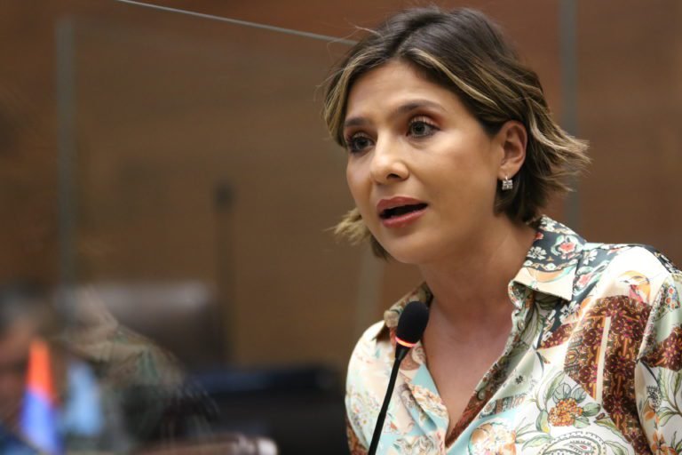 Daniela Rojas pide al Gobierno que haga una intervención urgente en el PANI