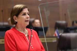 Pilar Cisneros: Proyecto de eurobonos que está pidiendo este Gobierno no es para generar más deuda