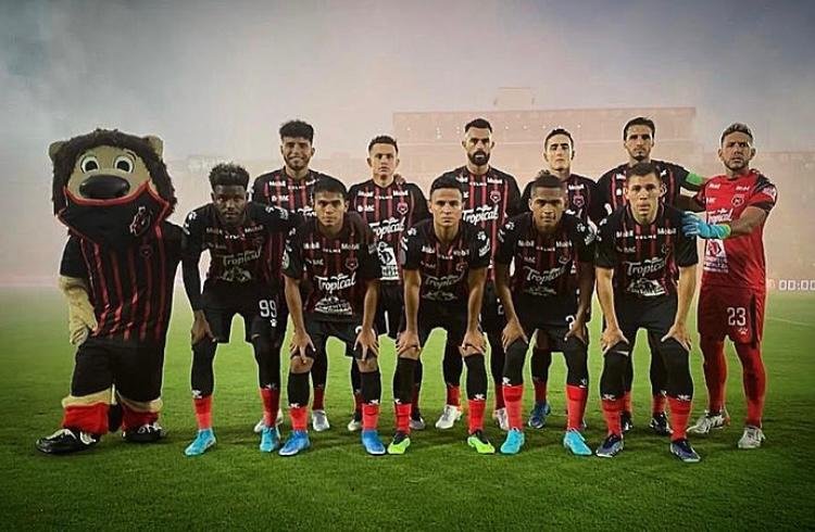 ¿Tiene una leve ventaja Alajuelense por jugar la semifinal de ida en el Estadio Nacional?