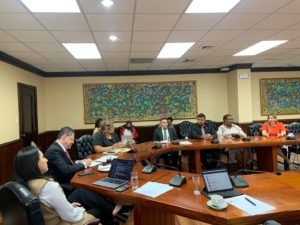 Diputados de Limón satisfechos tras acercamiento con Rodrigo Chaves