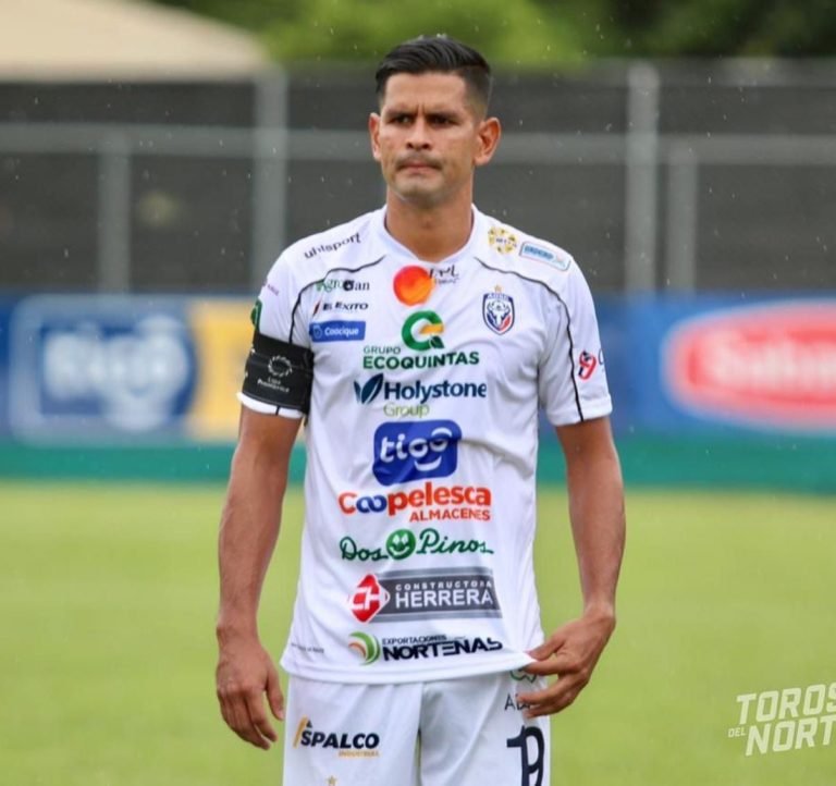 Keilor Soto se retira del fútbol