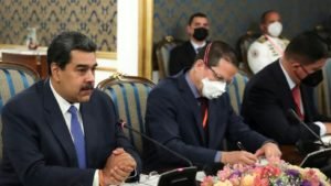 Funcionarios de EEUU visitan Venezuela, entre ellos enviado de asuntos de rehenes