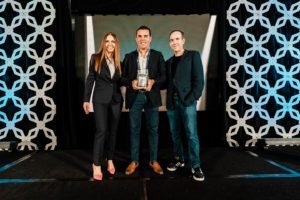 Organización que apoya a mujeres en condición de vulnerabilidad económica es galardonada a nivel latinoamericano