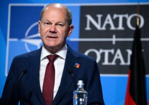 Canciller alemán Scholz: Rusia vuelve a ser una amenaza para Europa