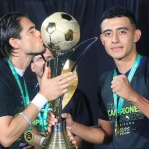 Daniel Chacón: Hoy escribimos con letras doradas el nombre de cada uno de nosotros