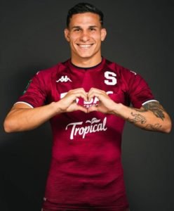 Luis Paradela afirmó que la oferta de Alajuelense llegó primero que la de Saprissa