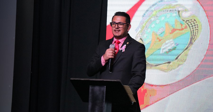 No se puede consolidar una democracia sin fe y sin Dios, señala David Segura