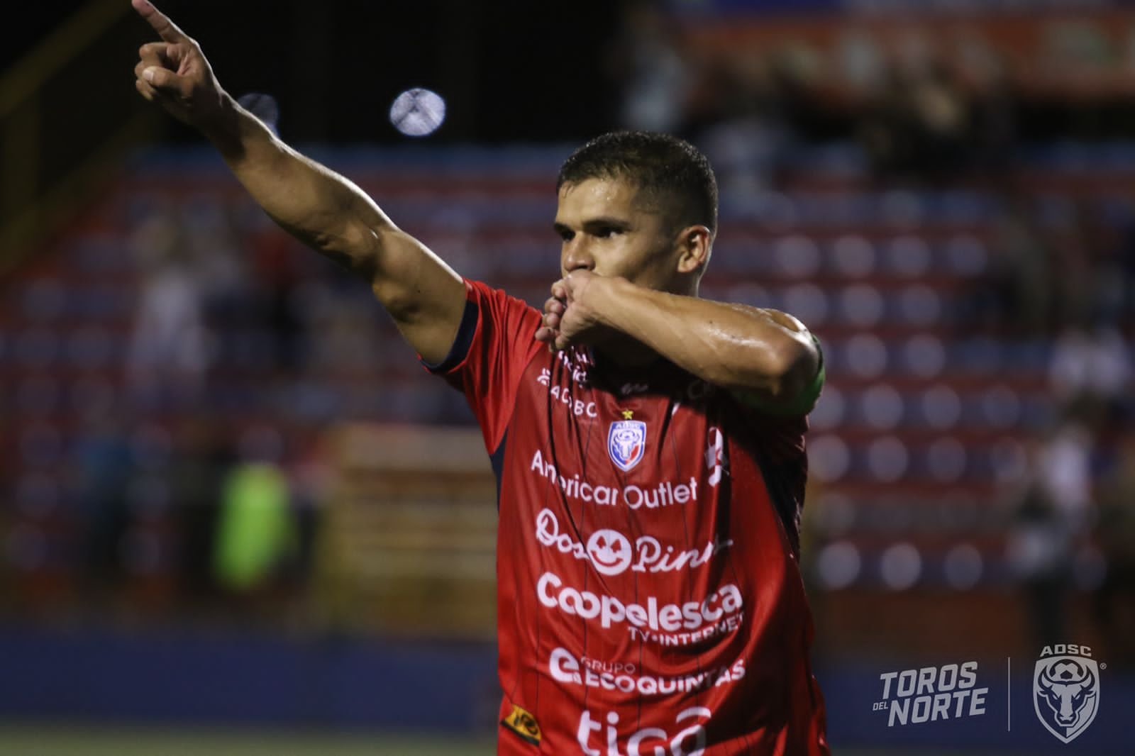 Los Toros del Norte córneo en casa