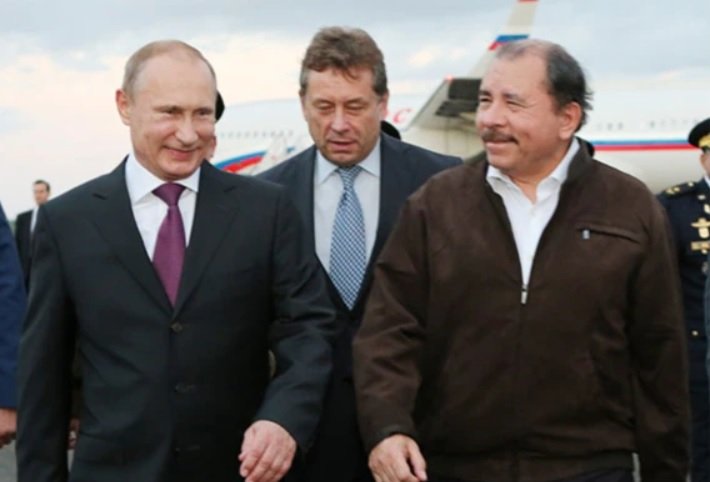 Ortega refuerza convenios con medios rusos, SIP alerta de desinformación en Nicaragua
