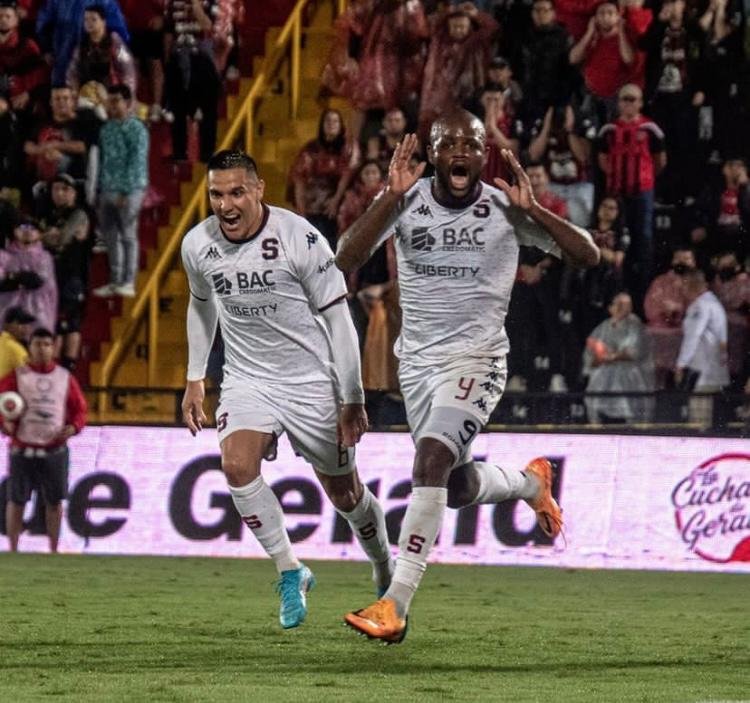 Juan Carlos Rojas considera que no le dan suficiente mérito a David Guzmán