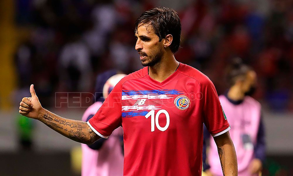 Bryan Ruiz: Si no pudiera jugar no estaría aquí