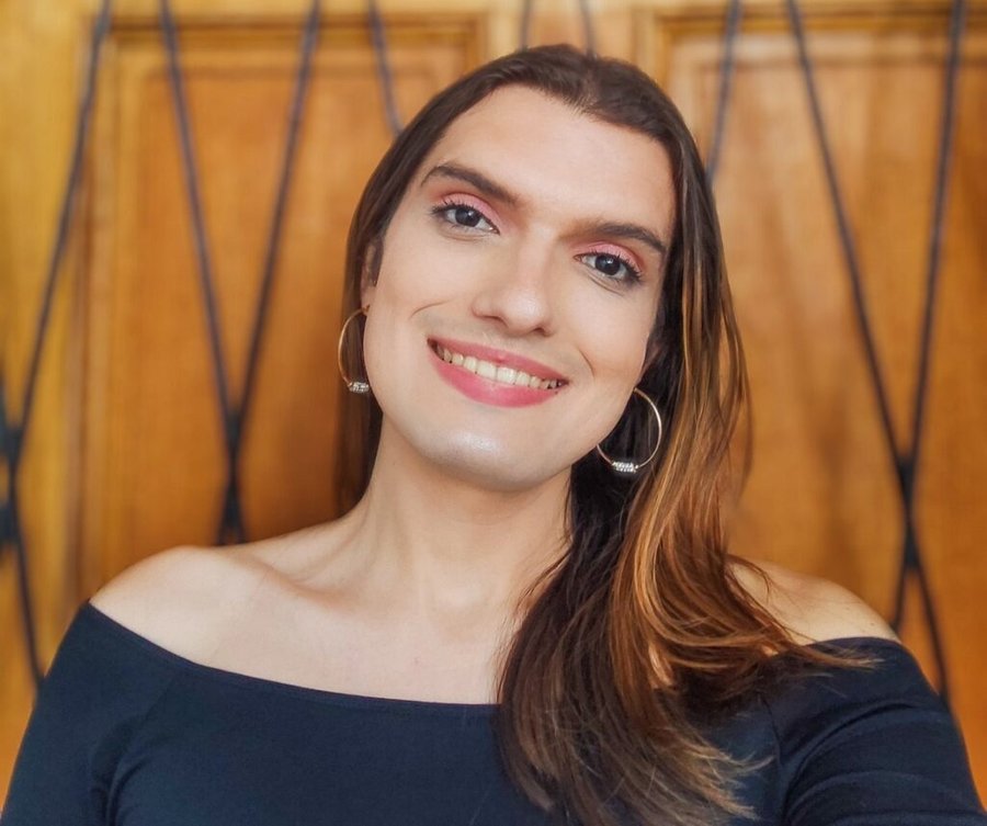 Alhana Chavarría denuncia que sufrió violencia transfóbica en bar de la Cali