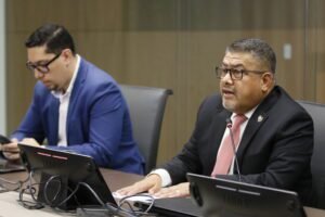 Ministros urgen legislación para ciberseguridad