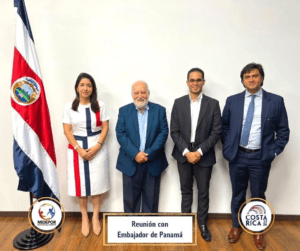 Mary Munive busca intercambio de legislación deportiva y de infraestructura con Panamá