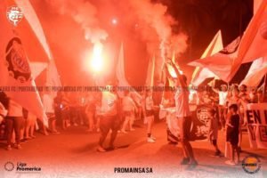 ¡Afición de Puntarenas apoya a su equipo hasta el final!