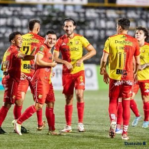 Herediano avanza a cuartos de final