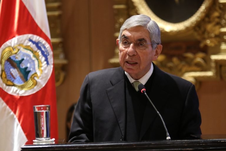 Óscar Arias: En mis gobiernos Costa Rica nunca recibió órdenes de Washington