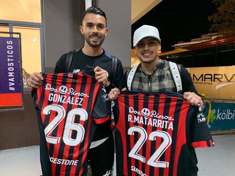 ¿Vuelve Ronald Matarrita a La Liga?