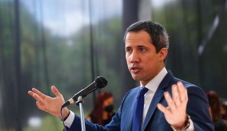 ¿Continuará el interinato? Guaidó convoca a sesión del Parlamento de 2015