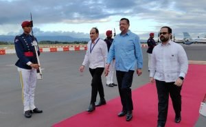 Gobierno de Rodrigo Chaves más austero en viajes que los anteriores presidentes