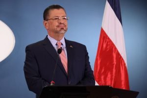 Análisis de coyuntura de la UNA reconoce la negociación en nuevo estilo de gobernar de Rodrigo Chaves