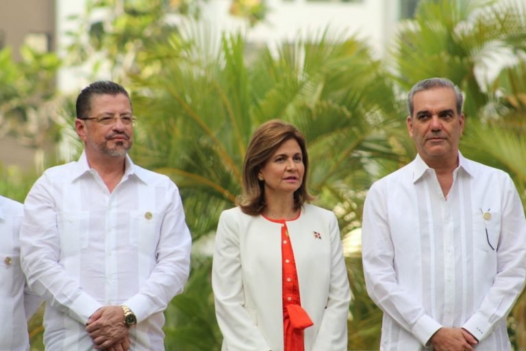 Costa Rica velará porque la región siga siendo un faro de esperanza libertaria para los pueblos, asegura Chaves