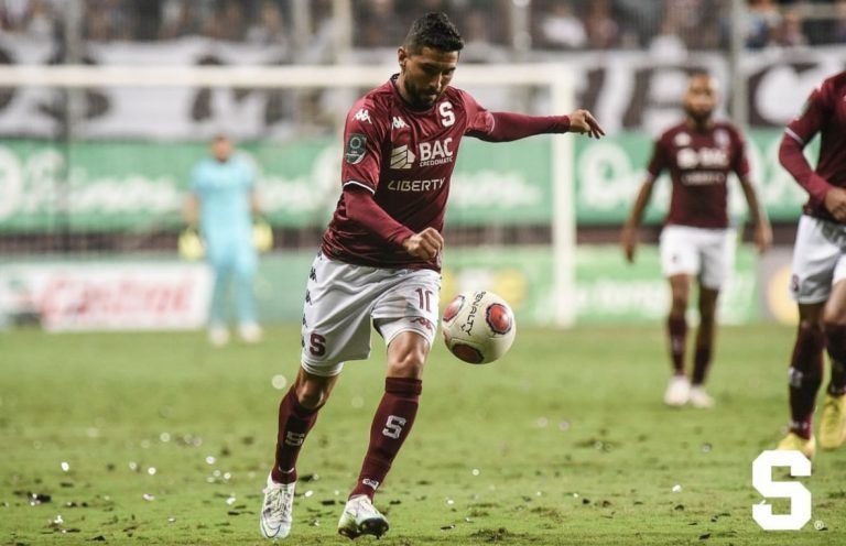 “Llevo 9 años en Saprissa y no jugar es difícil”