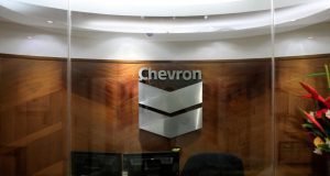 Chevron enviará 500.000 barriles de petróleo venezolano a refinería en EEUU