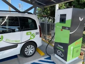 ICE fortalecerá infraestructura de recarga para vehículos eléctricos con modernas estaciones