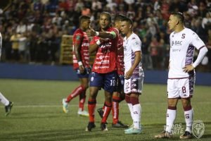 Empate con sabor a nada entre San Carlos y Saprissa