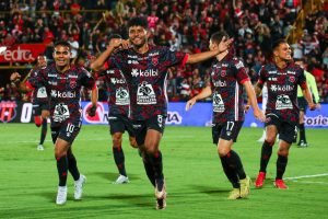 Johan Venegas en lista de los mejores goleadores del país y estos son los datos que lo demuestran