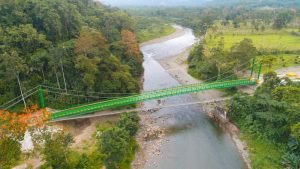 Concluye construcción del puente colgante vehicular más largo del país