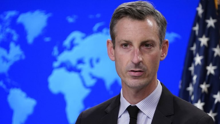 EEUU denunció a China como “cualquier cosa menos un intermediario honesto” al estar de lado de Rusia en la Guerra