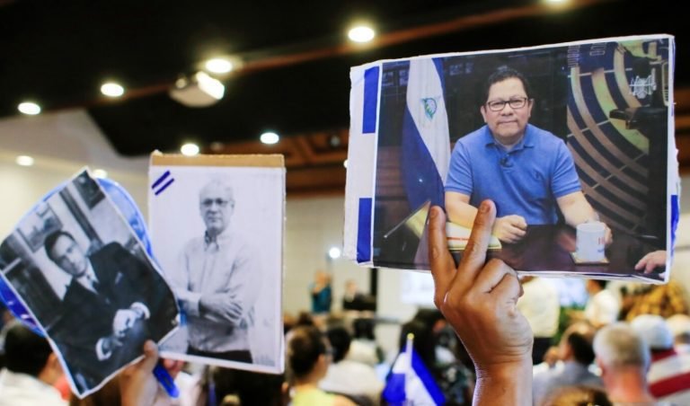 Rechazan destierro de más de 20 periodistas nicaragüenses despojados de su nacionalidad