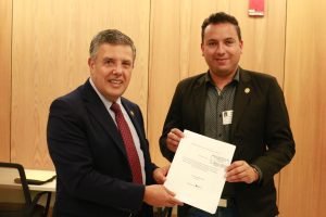 Oscar Izquierdo presentó iniciativa para el aprovechamiento del Embalse de la Represa de Cachí